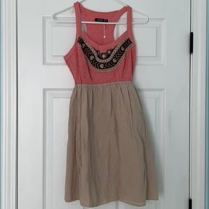 Summer dress with pockets!